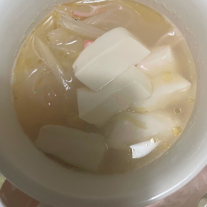 優しいトロトロ白菜と豆腐のスープ